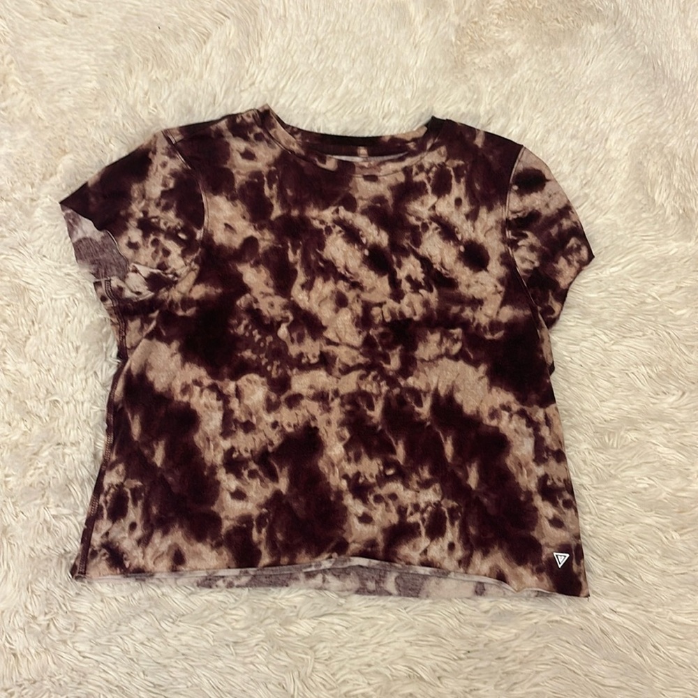 Yogasmoga tie dye cropped tee. Size M